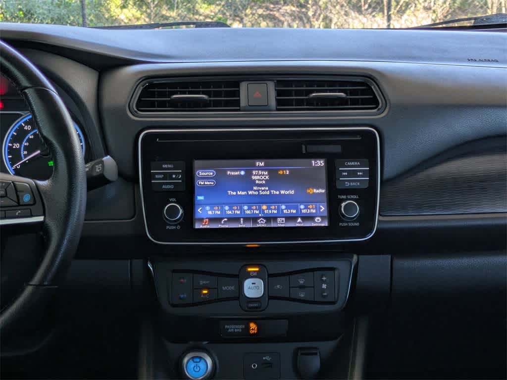 Thumbnail: 2018 Nissan Leaf - 20