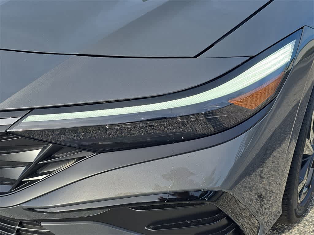 Thumbnail: 2026 Hyundai Elantra - 10