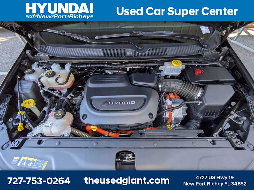 Thumbnail: 2022 Chrysler Pacifica - 16