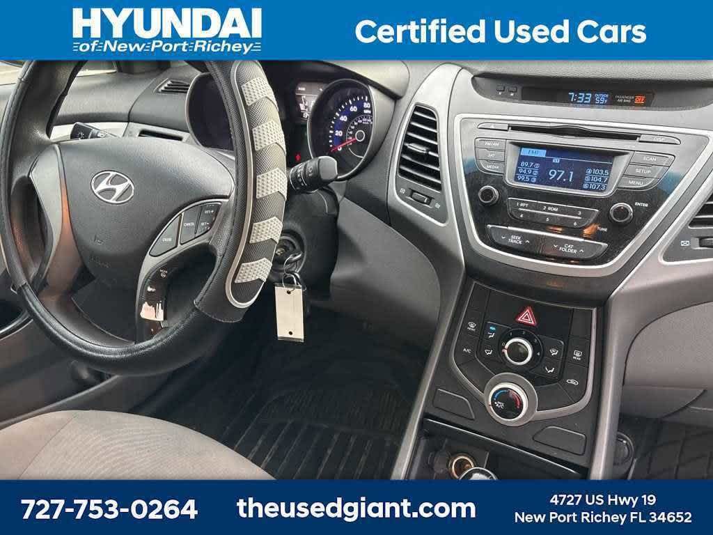 Thumbnail: 2015 Hyundai Elantra - 6