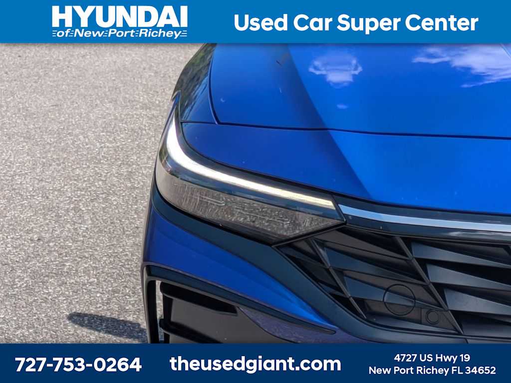 Thumbnail: 2025 Hyundai Elantra - 9
