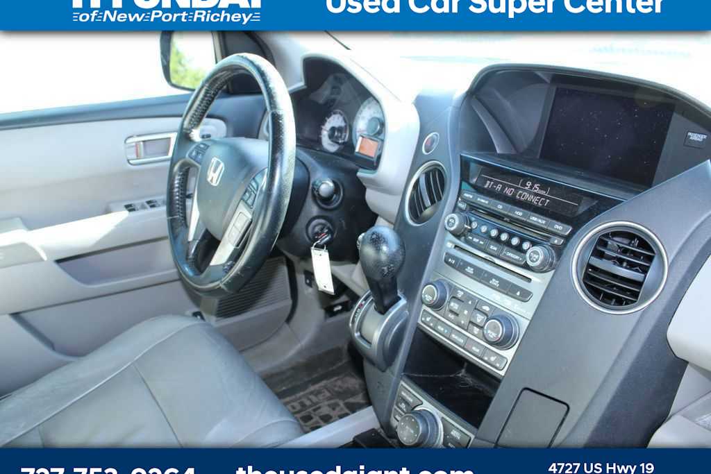 Thumbnail: 2012 Honda Pilot - 7