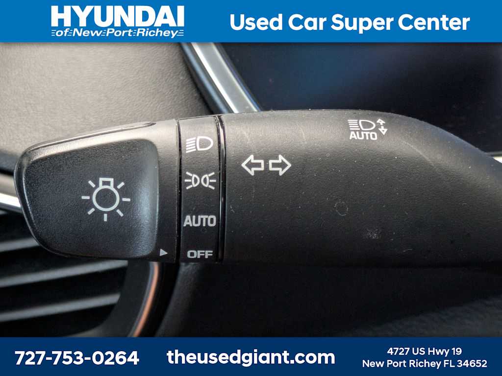 Thumbnail: 2022 Hyundai Santa Fe - 33