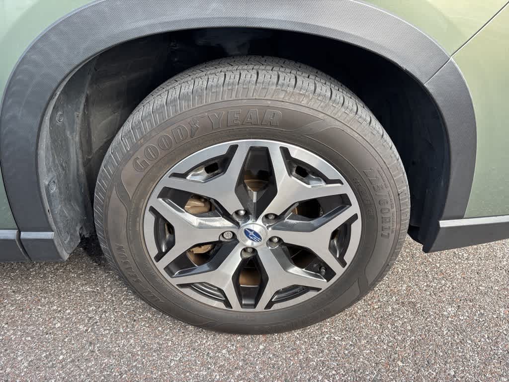 Thumbnail: 2020 Subaru Forester - 6