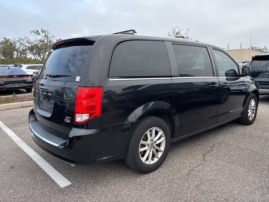 Thumbnail: 2018 Dodge Grand Caravan - 3