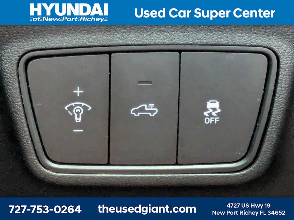 Thumbnail: 2022 Hyundai Santa Cruz - 26