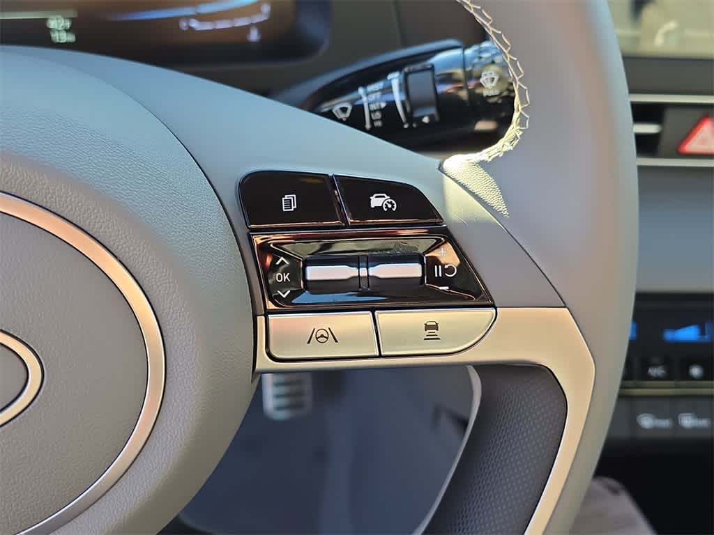 Thumbnail: 2026 Hyundai Elantra - 26