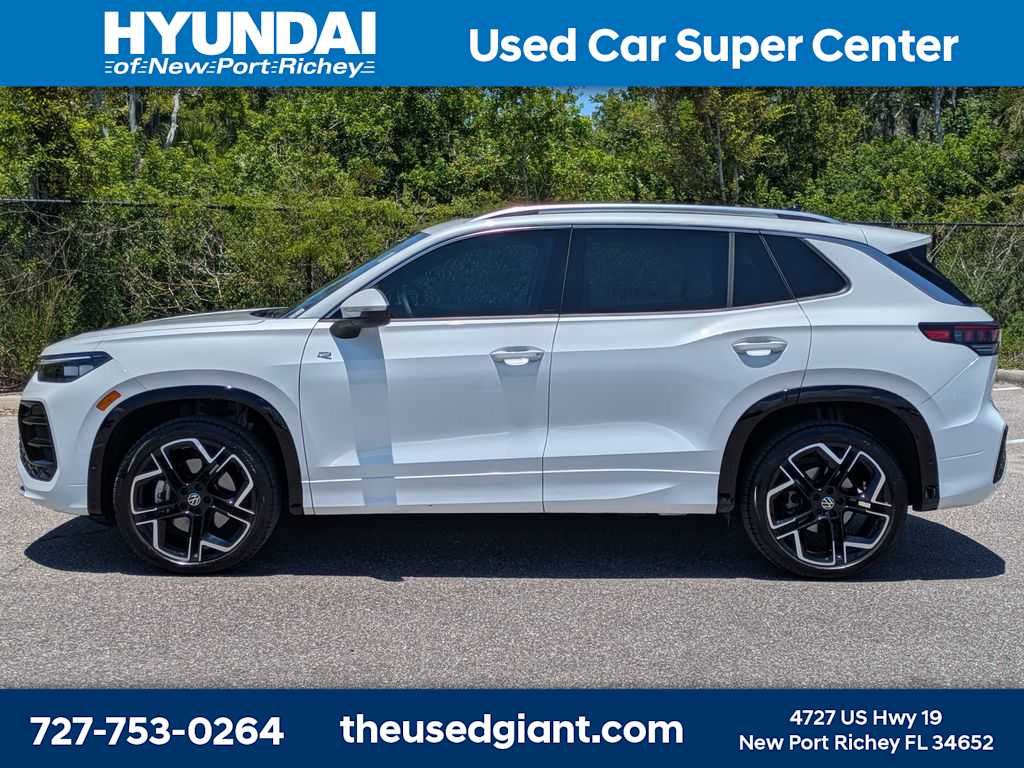 Thumbnail: 2025 Volkswagen Tiguan - 2