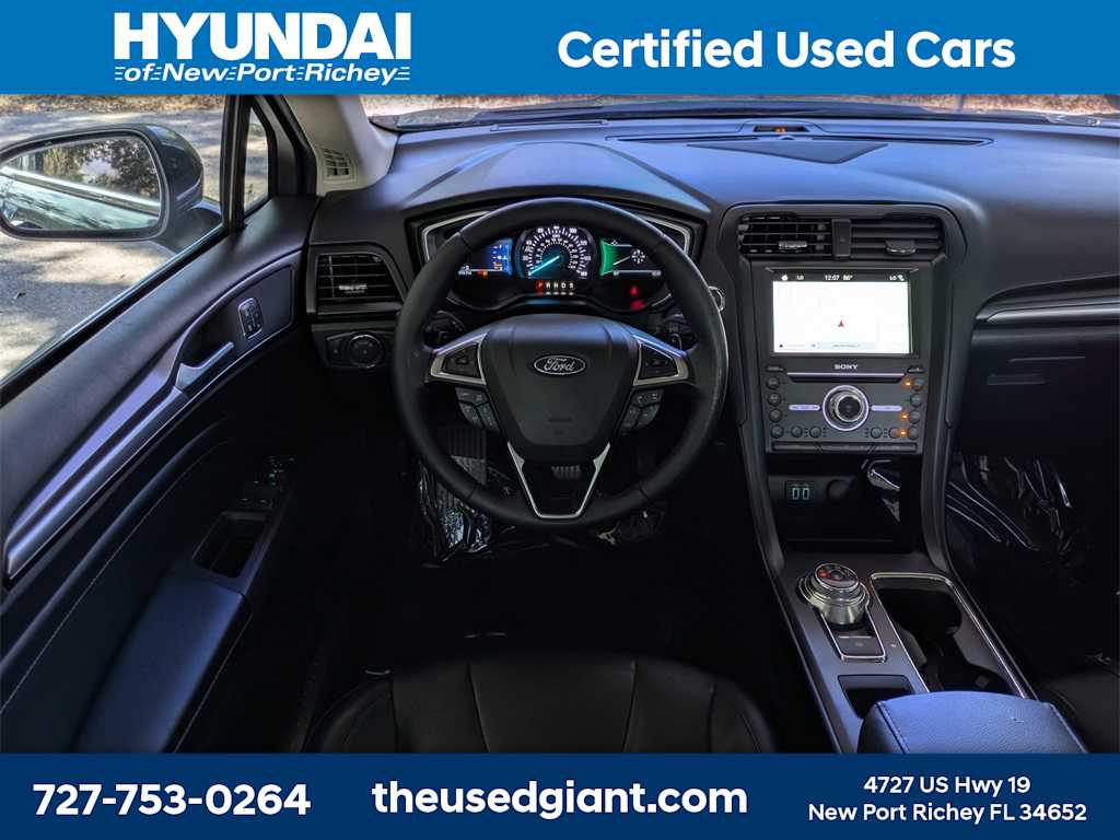 Thumbnail: 2019 Ford Fusion - 17