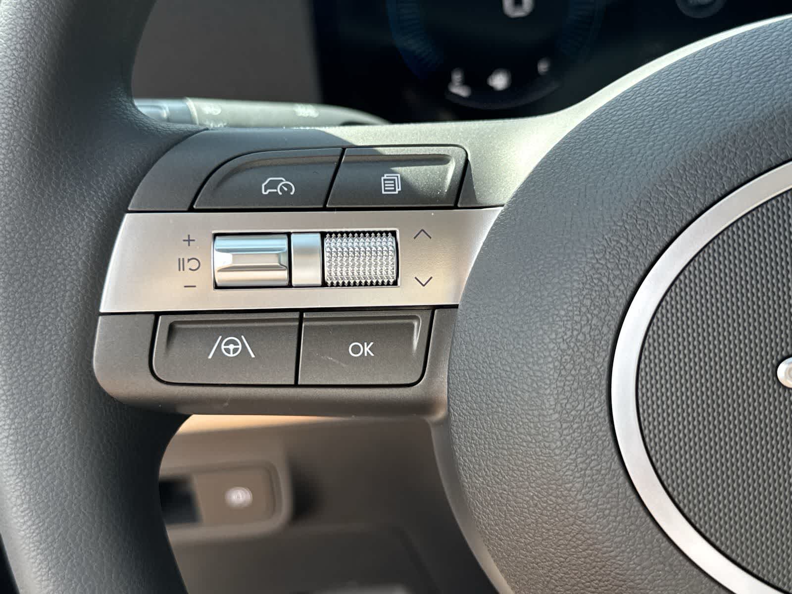 2025 Hyundai Kona SE 22