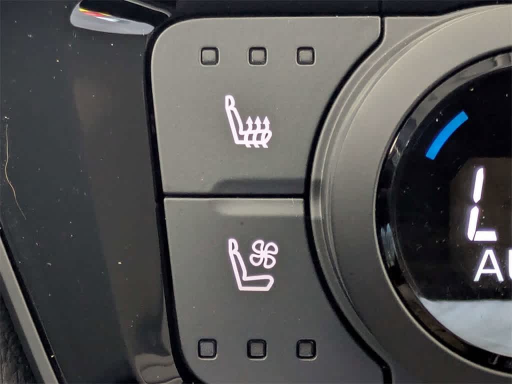 Thumbnail: 2024 Toyota Grand Highlander - 31