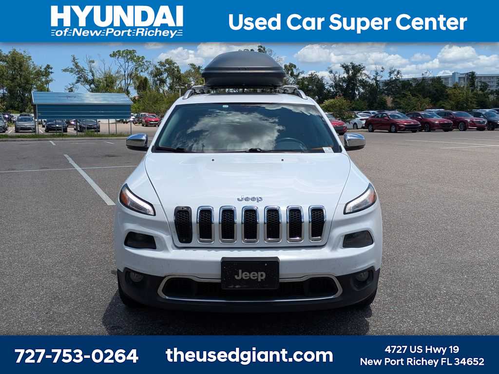 Thumbnail: 2015 Jeep Cherokee - 8
