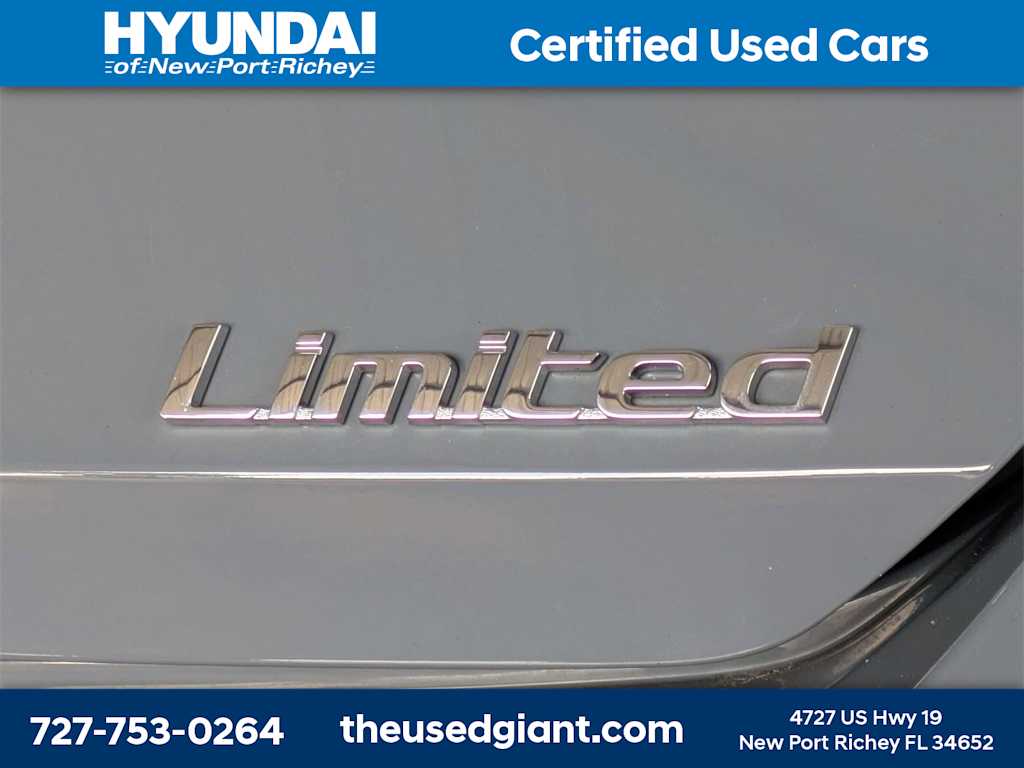 Thumbnail: 2023 Hyundai Elantra - 12