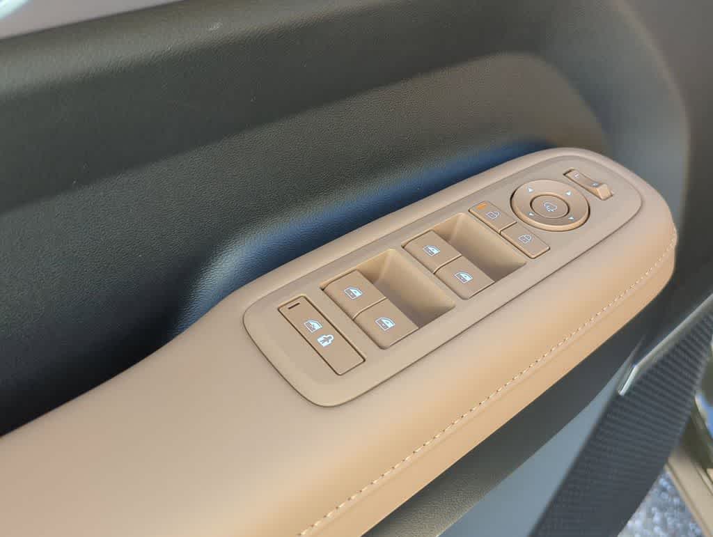 Thumbnail: 2026 Hyundai Santa Fe - 17