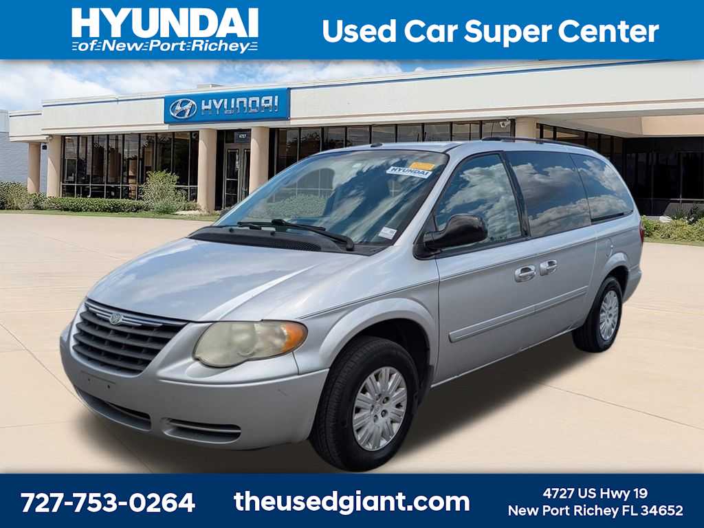 2007 Chrysler Town & Country LX -
                  New Port Richey, FL