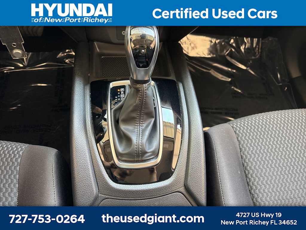 2021 Nissan Rogue Sport S 29