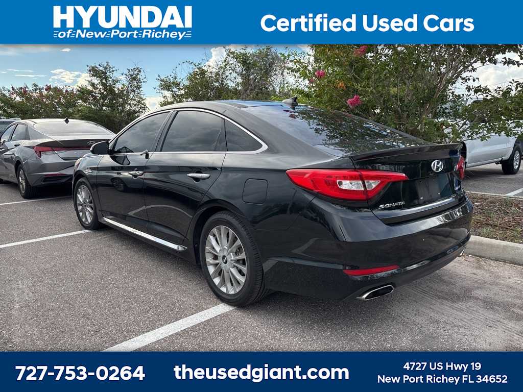 Thumbnail: 2015 Hyundai Sonata - 2
