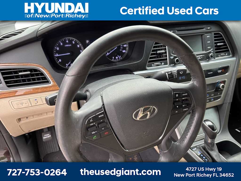 Thumbnail: 2015 Hyundai Sonata - 11