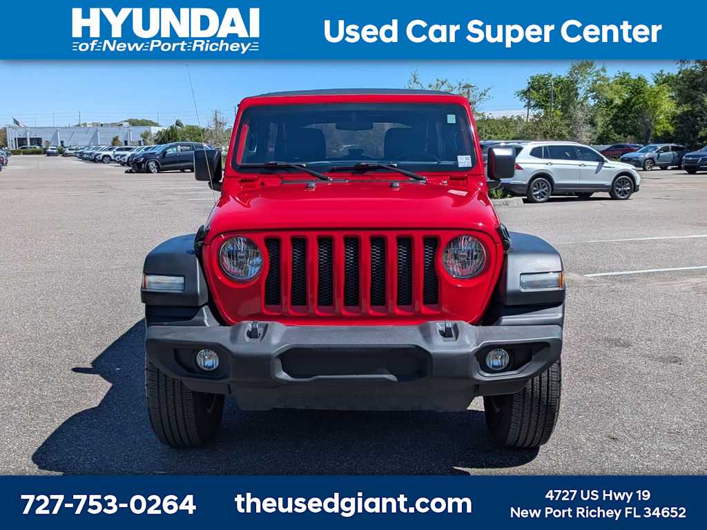 Thumbnail: 2022 Jeep Wrangler - 8