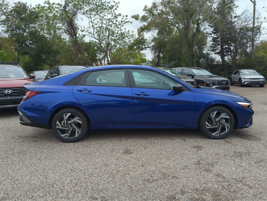 Thumbnail: 2025 Hyundai Elantra - 6