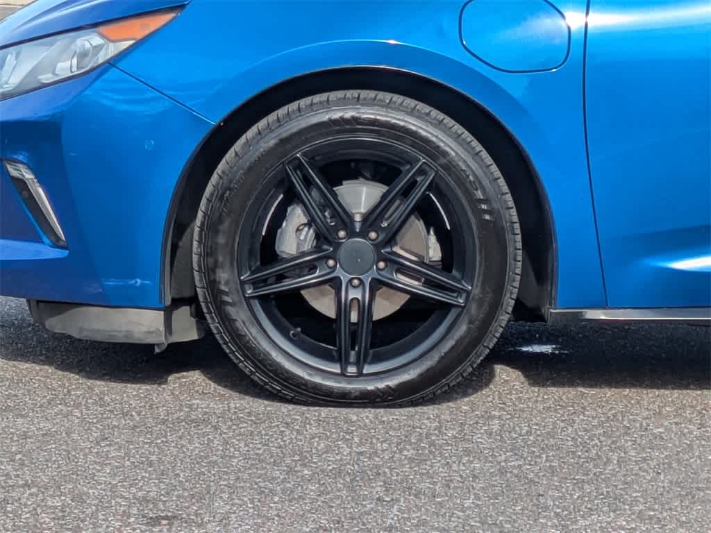 Thumbnail: 2017 Chevrolet Volt - 10