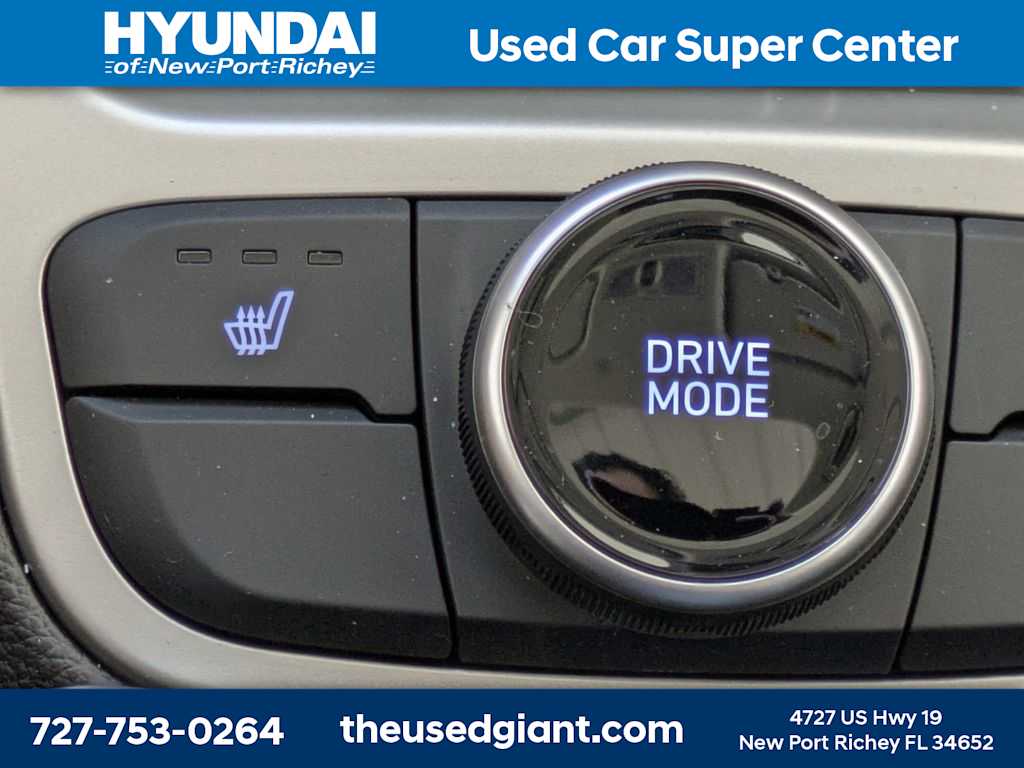 Thumbnail: 2026 Hyundai Venue - 24