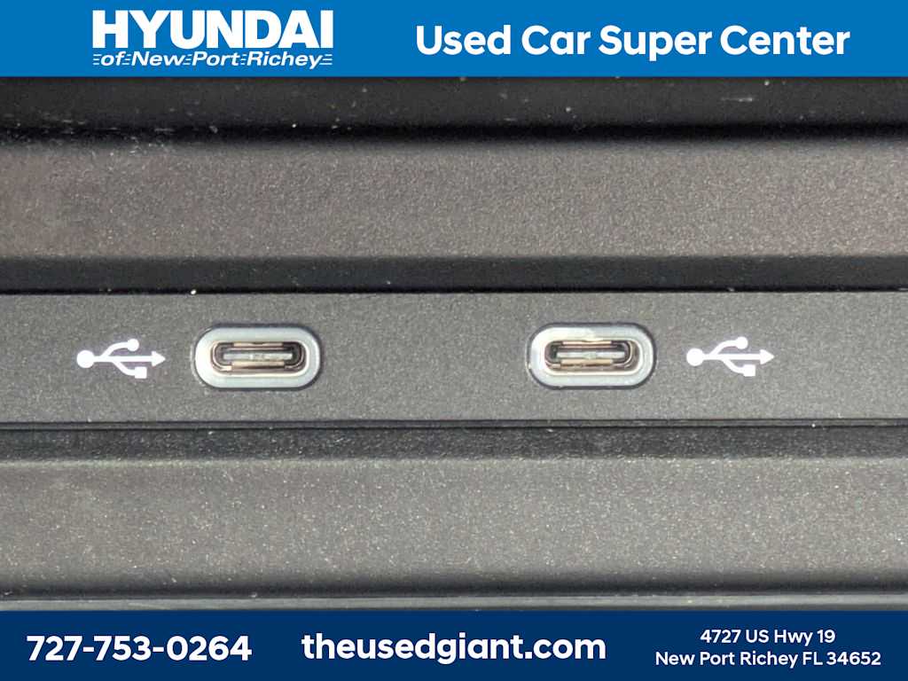 Thumbnail: 2023 Volkswagen Tiguan - 31