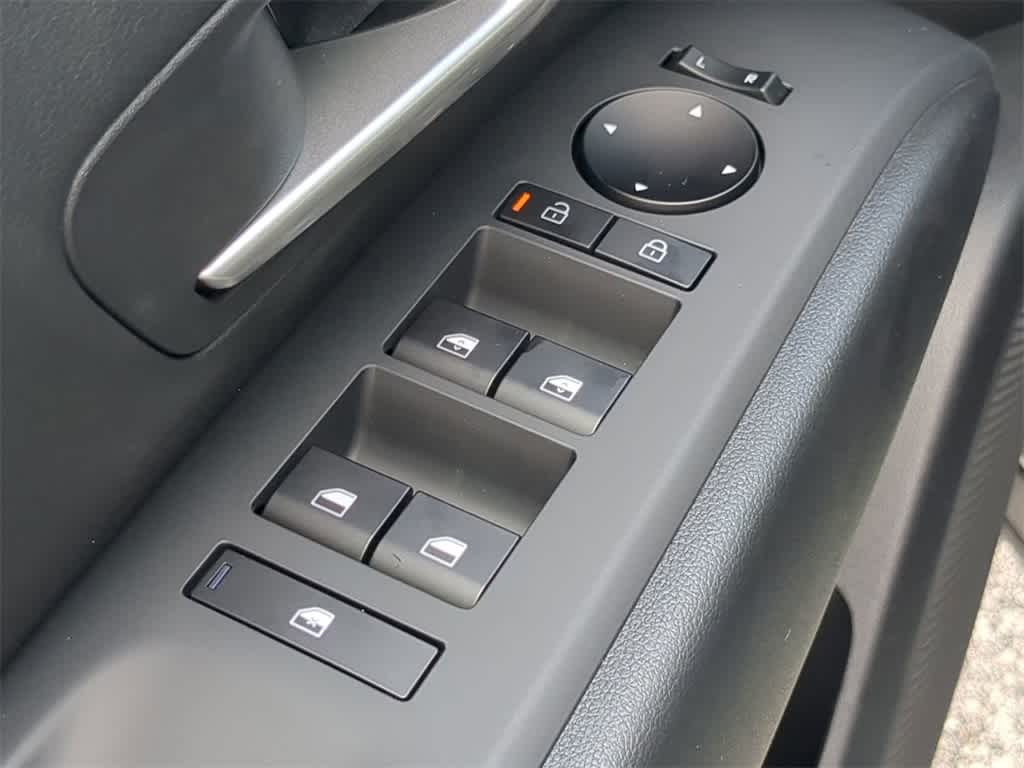 Thumbnail: 2026 Hyundai Santa Cruz - 16