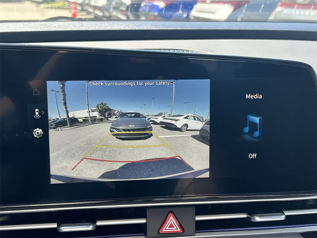 Thumbnail: 2025 Hyundai Elantra - 30