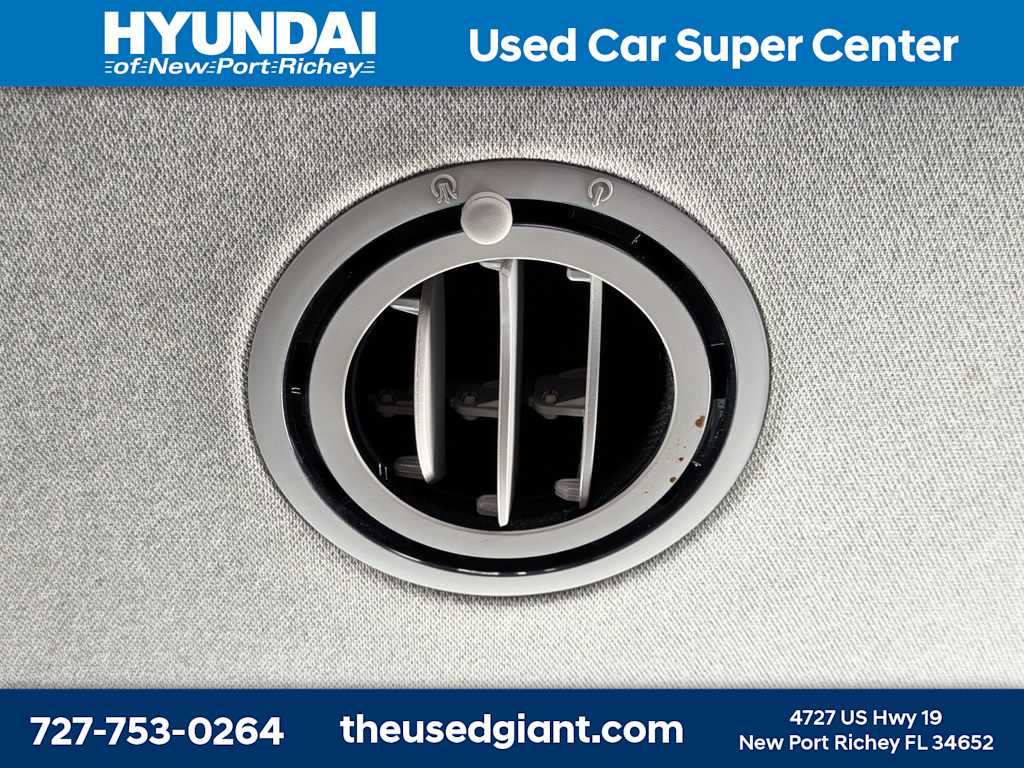 Thumbnail: 2023 Hyundai Palisade - 17