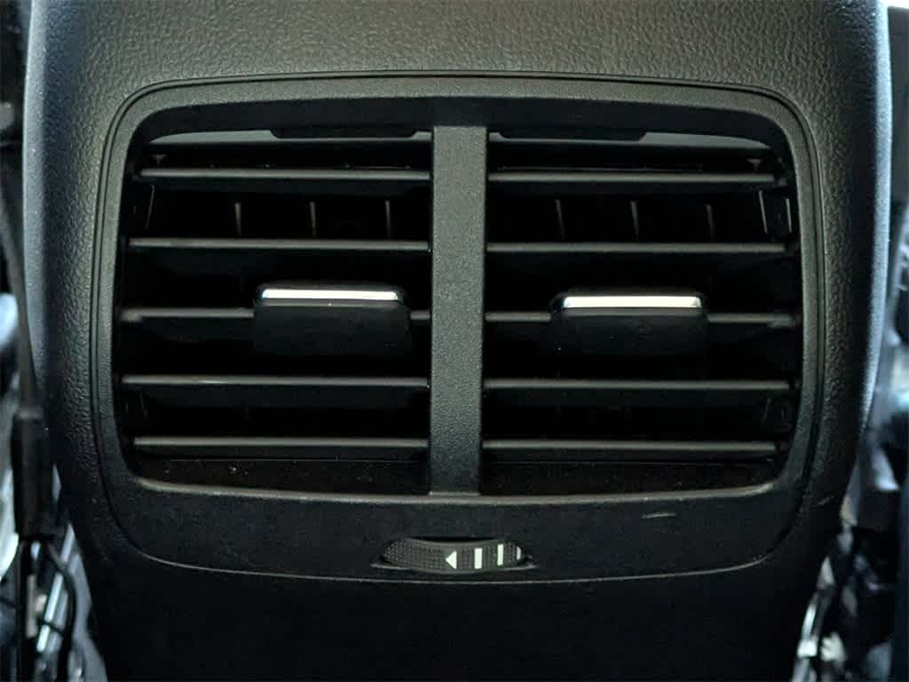 Thumbnail: 2020 Ford Escape - 18