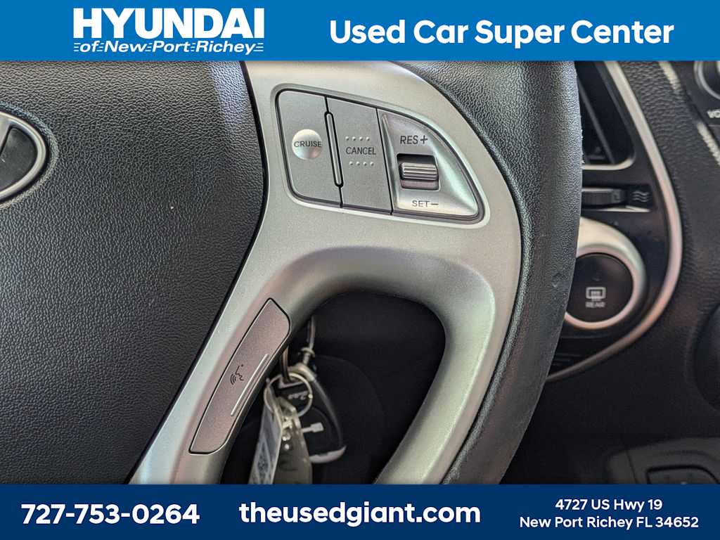 Thumbnail: 2013 Hyundai Tucson - 30