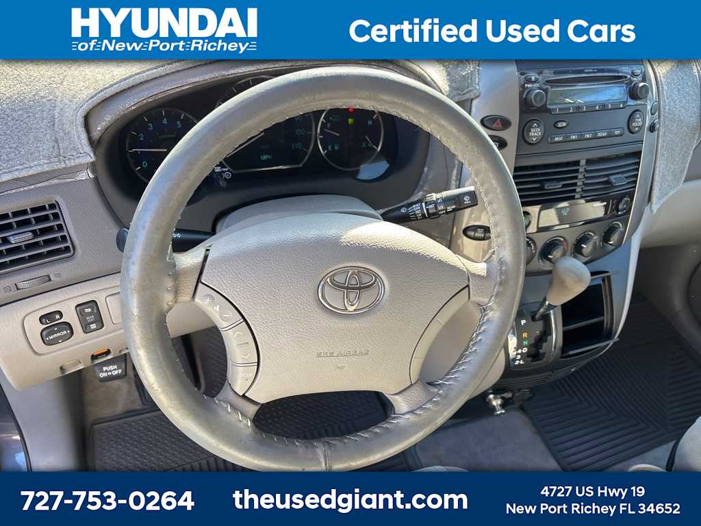 Thumbnail: 2006 Toyota Sienna - 12