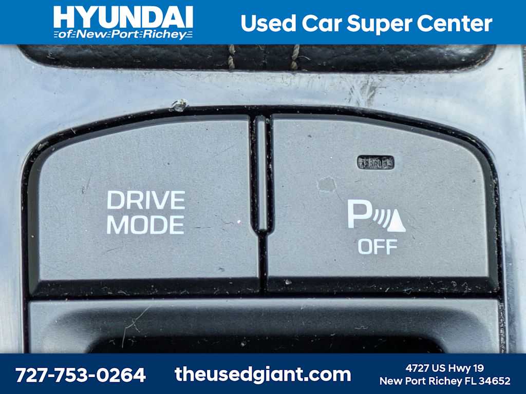Thumbnail: 2015 Hyundai Sonata - 30