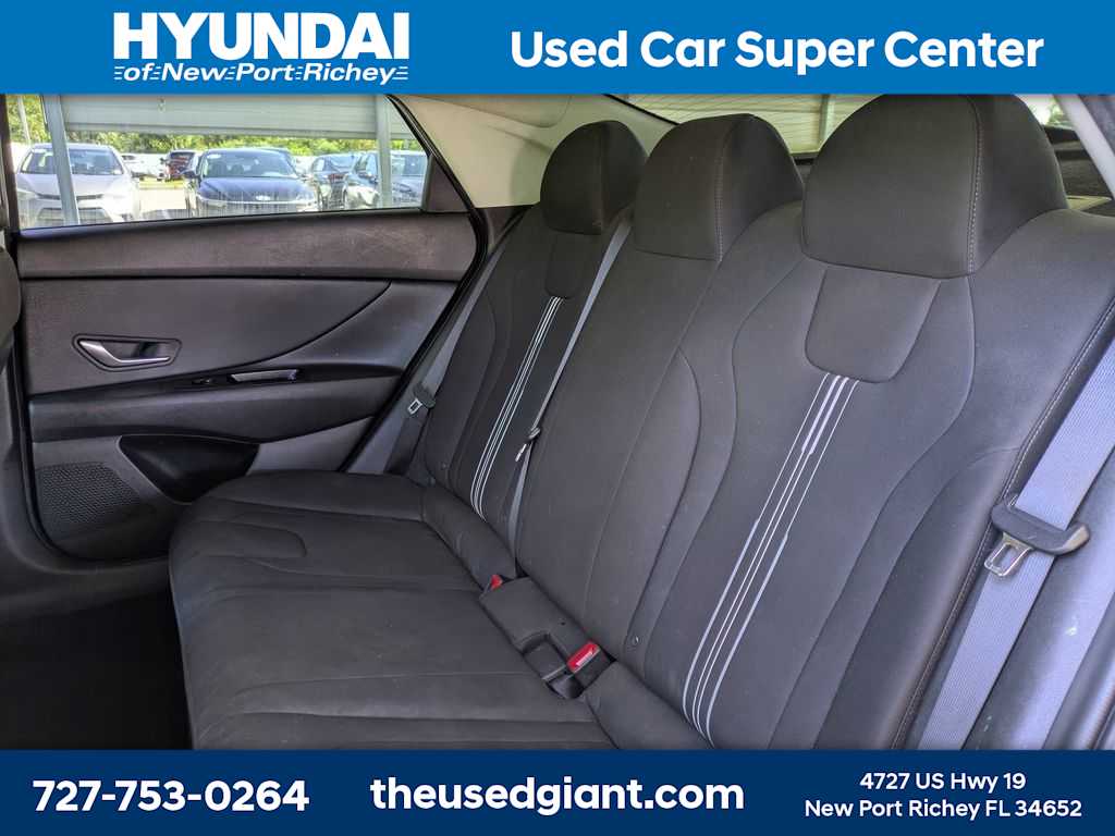 Thumbnail: 2023 Hyundai Elantra - 13