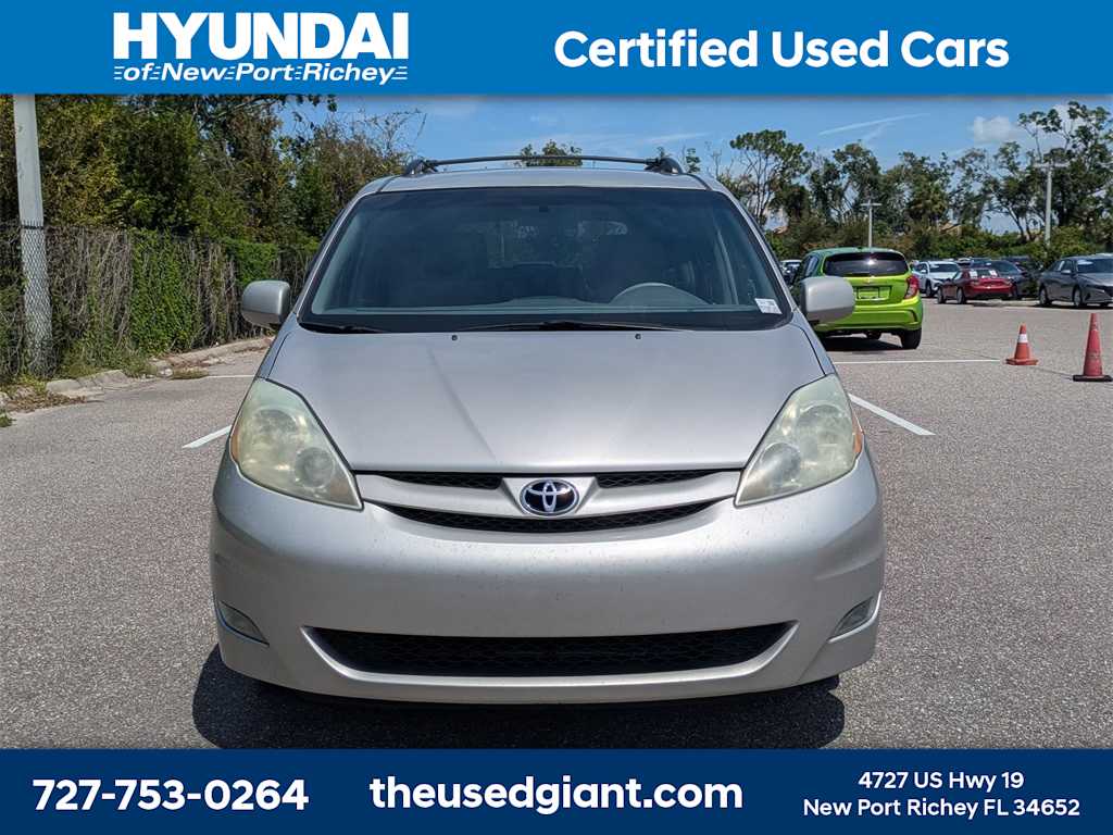 Thumbnail: 2006 Toyota Sienna - 8
