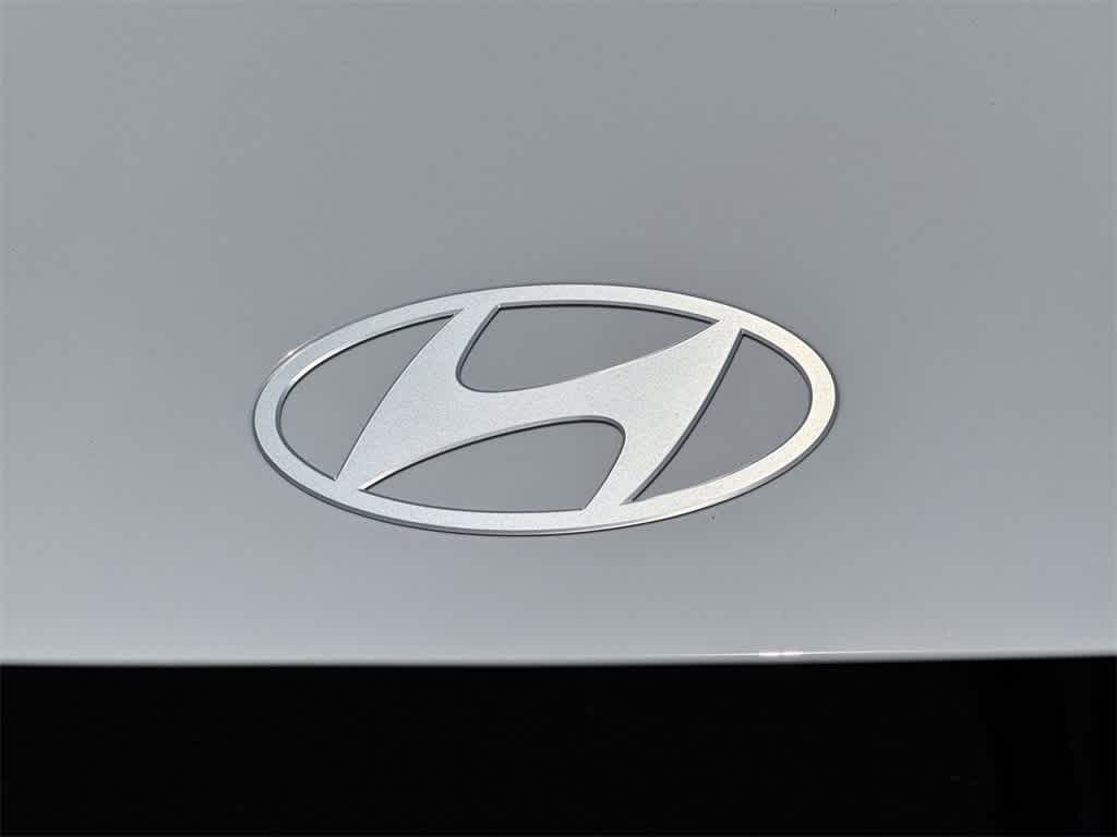 2025 Hyundai Ioniq 5 SEL 10