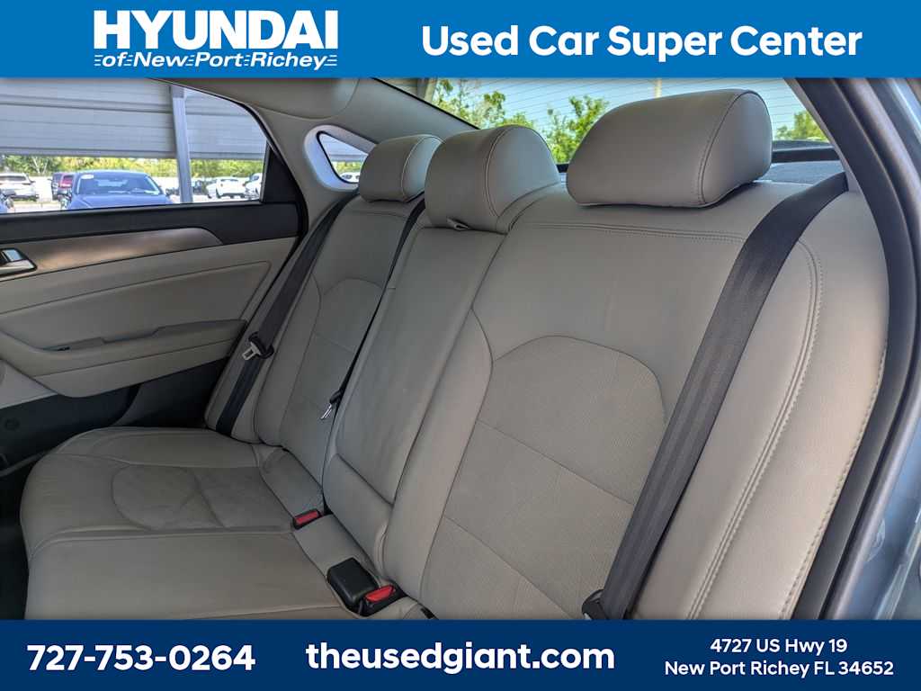Thumbnail: 2016 Hyundai Sonata - 14