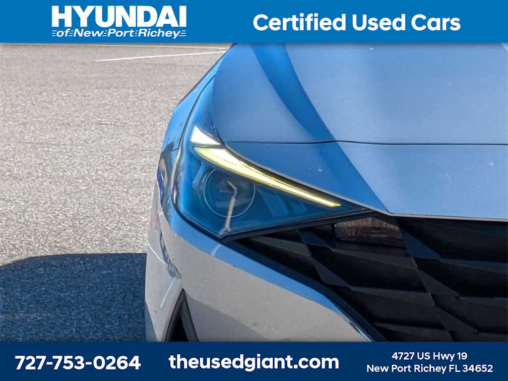 Thumbnail: 2021 Hyundai Elantra - 9