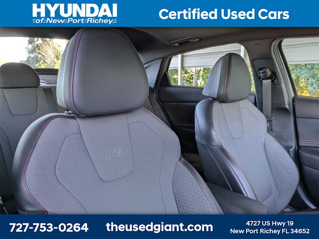 Thumbnail: 2022 Hyundai Elantra - 6