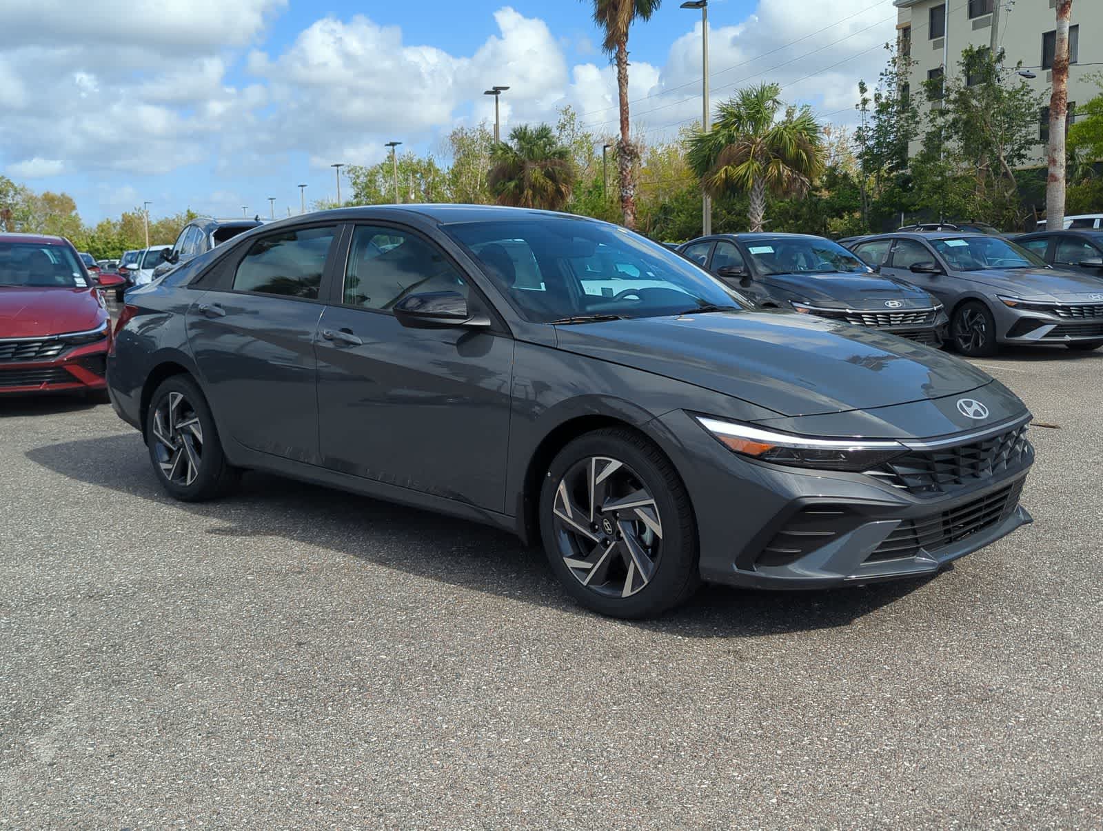 2025 Hyundai Elantra Sport 8