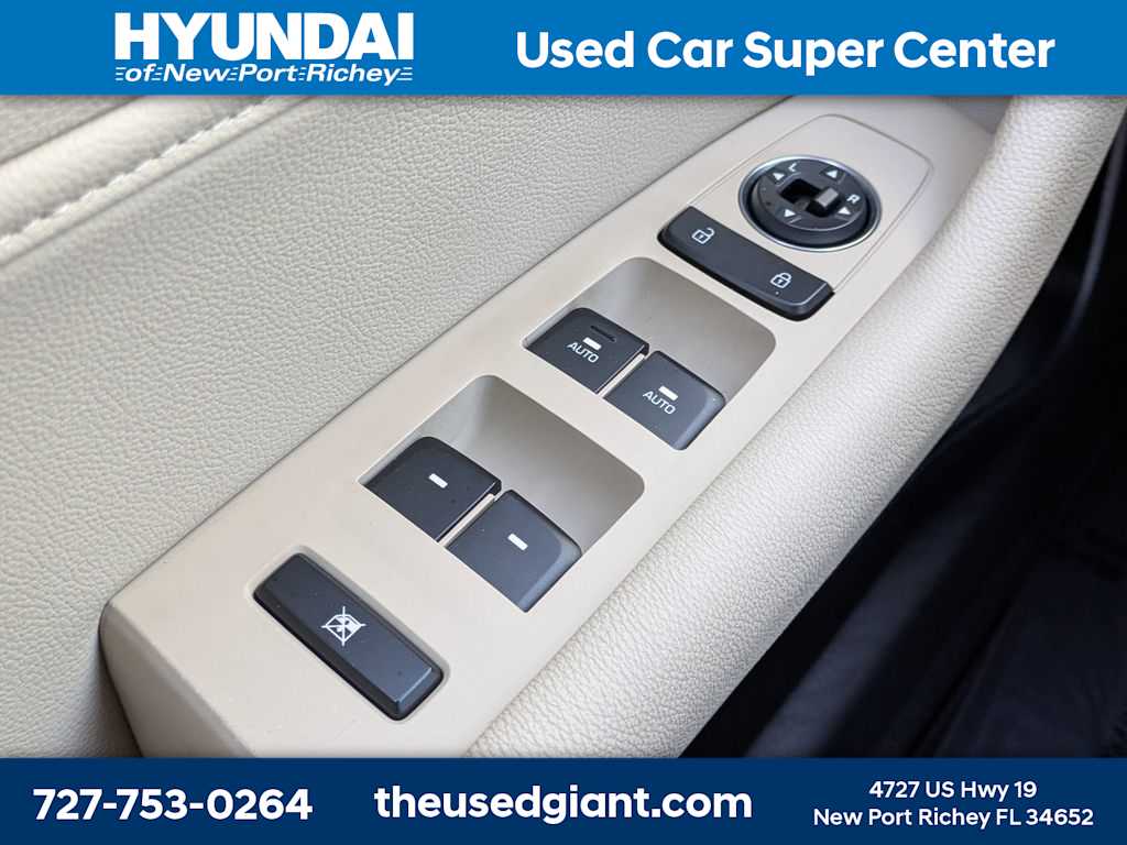 Thumbnail: 2017 Hyundai Sonata - 32