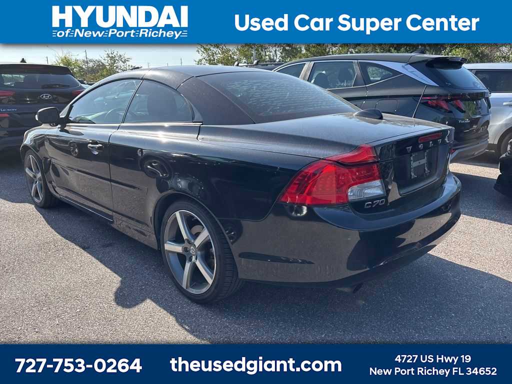 Thumbnail: 2013 Volvo C70 - 2