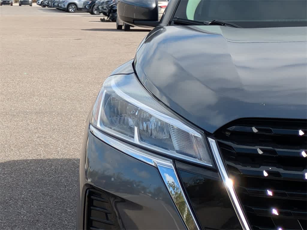 Thumbnail: 2021 Nissan Kicks - 9