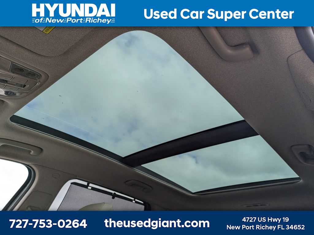 Thumbnail: 2020 Hyundai Santa Fe - 24