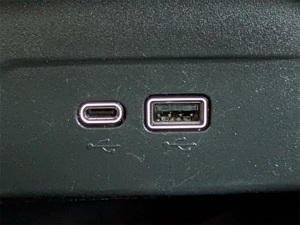 Thumbnail: 2024 Chevrolet Trax - 23