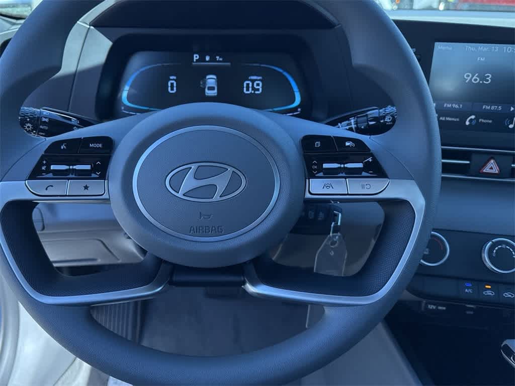Thumbnail: 2025 Hyundai Elantra - 21