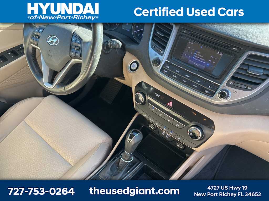 Thumbnail: 2017 Hyundai Tucson - 7