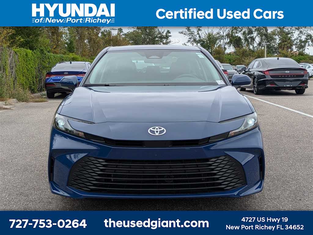 Thumbnail: 2025 Toyota Camry - 8