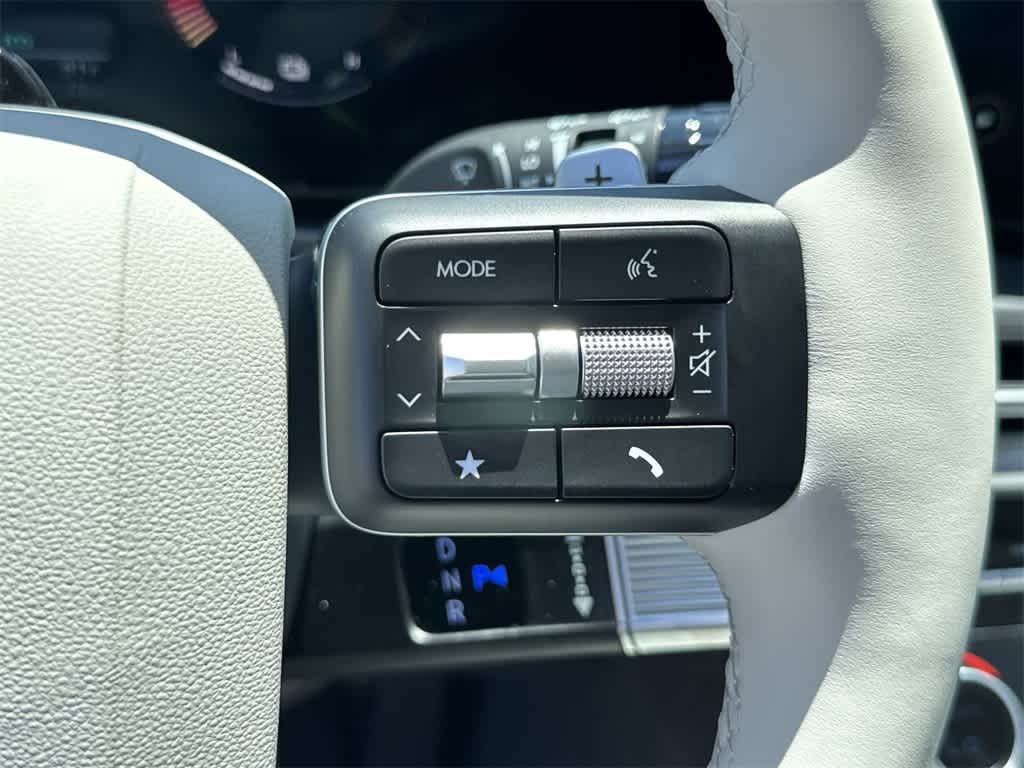 Thumbnail: 2025 Hyundai Santa Fe - 24
